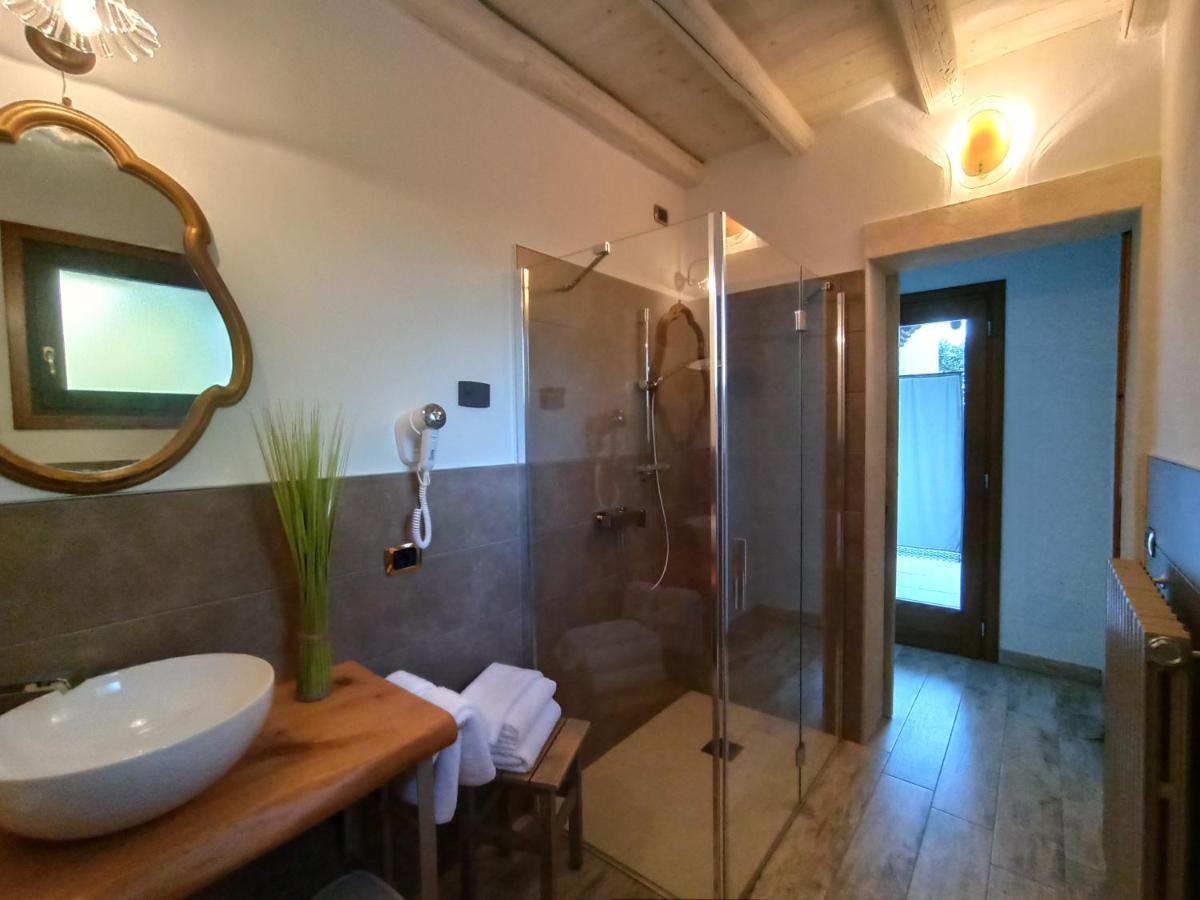 Le Zampolle B & B Colà Eksteriør billede