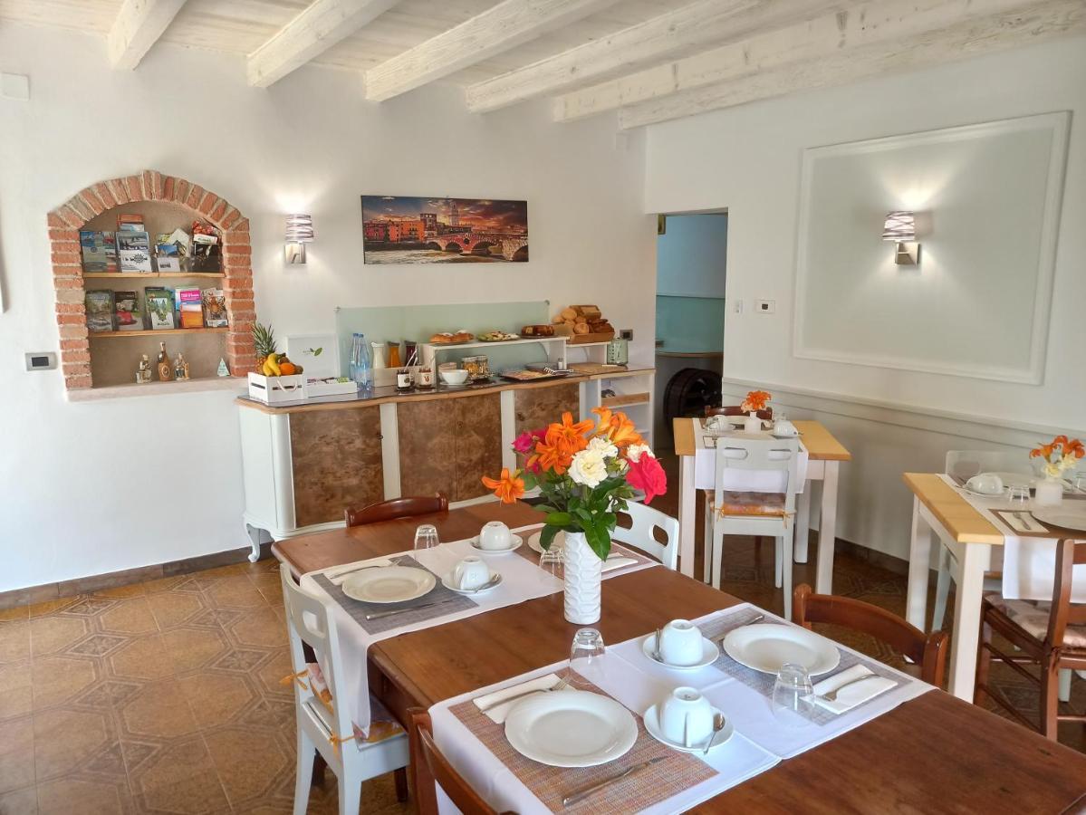 Le Zampolle B & B Colà Eksteriør billede
